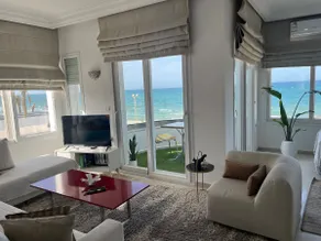 Waterfront accommodation - Image 3