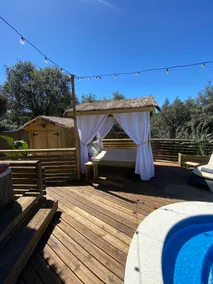 Fabulous studio/apt, with terraces, pool & cabana. - Image 5