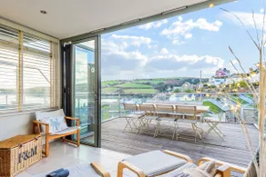 Dorset House, Salcombe, with Free Parking - Image 4
