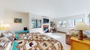 Cottonwood Condo 1453B - Walk to Shops, Dining - Image 3