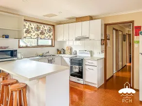 14 Tecoma Ave - Image 2