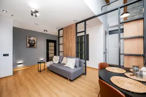 Suite 128 - Image 2