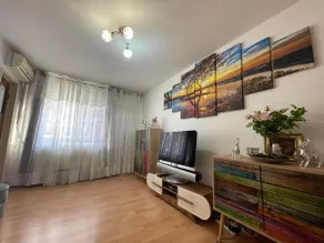 Shopping Malls Studio 1 (Garsoniera ) - Image 2