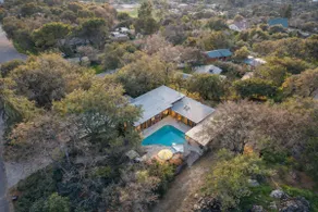 Artist's Oasis: Mid Century Poolside Retreat+Sauna - Image 3