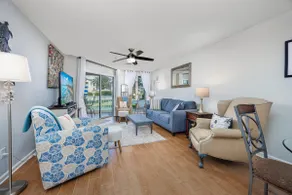 Anne’s Waterway Stay-cozy,comfortable, convenient - Image 3