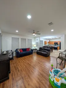 Location location charming home in prime location. - Image 2
