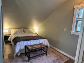 Cozy Loft Getaway | Near Gettysburg and Harrisburg - Image 3