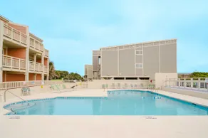 The Beach Hive- Oak Island Beach Villas - Image 4