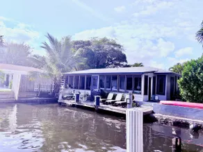Dockside Nautical Fishing Cottage. Intracoastal! - Image 2