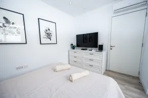 Sliema AMAZING SEA FRONT Penthouse with Pool !!! - Image 5