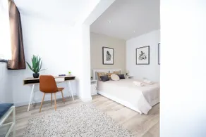 Sliema AMAZING SEA FRONT Penthouse with Pool !!! - Image 3
