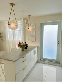 Beautiful modern apartment close to airport and the beach - Image 2