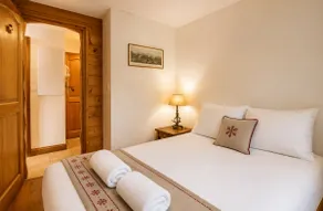 Apartment Tete Rousse - Image 3