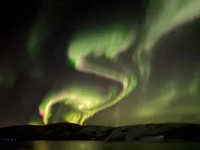 Apartment with view of the amazing fjords of Senja - Image 2