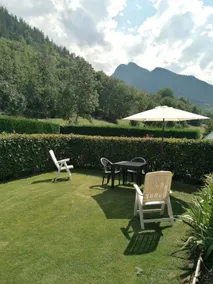 Apartment With Garden - Image 4