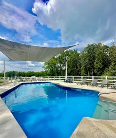 5 Star Lakefront home w/ pool & hot tub-Sleeps 40! - Image 2