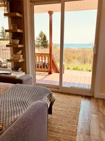 Splashing Seal Oceanfront Retreat - Image 5