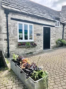 The Old Stable central & OSP, 2 bed/2 ensuite - Image 5
