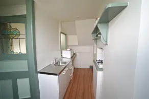 2 Bedroom Self Contained Apartment with Spa - Image 3