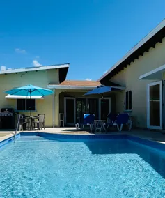 Majestic Palms-a place to Unwind, Relax and Enjoy! - Image 2