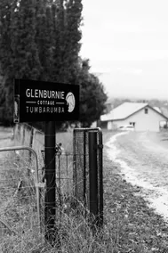Glenburnie Cottage – Winery Escape in Tumbarumba - Image 2