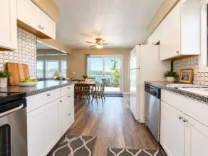 Mill Creek Cove Guest House - Image 4