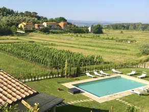 Villa med pool, 13 personer, Lucca 10 km - Image 4