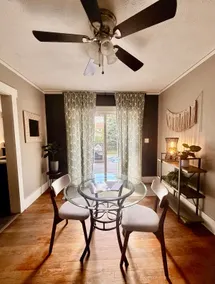 Central & Cozy home near Field Club, Fenced yard - Image 3