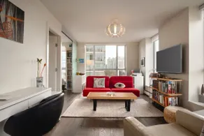 Bright Modern 2BR | Rooftop Terrace | Parking - Image 2