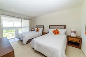 2-story condominium. Starlink. Arrocito Beach - Image 3