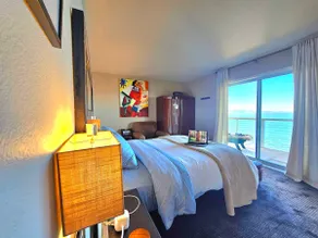 Beautiful Bayside Home Near Stunning San Francisco - Image 3