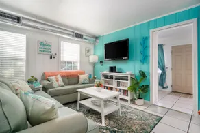 Caprice Cottage - Sun Harbor Cottage #1 - Image 3