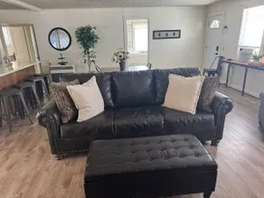 Stylish Cottage • Perfect for Work or Relaxation - Image 2