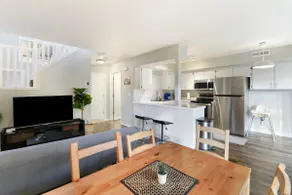 3BR Townhome · Plenty Parking · Quiet Cul-de-Sac - Image 2