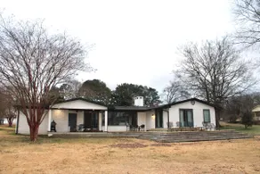 Waterfront Lake House on Wilson Lake - Image 4