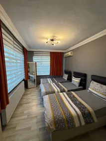 3 Rooms Sea View Flat Balcony, Jacuzzi in Old Town - Image 4