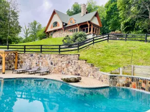 Private Mountain Top Estate - Image 2