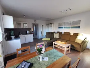 Apartment near the harbor - Image 2