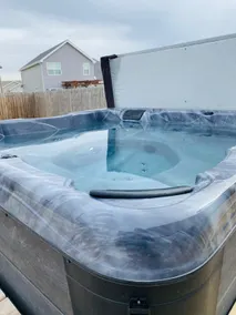 Private|10guest|6BD|3BA|HotTub|Near Downtown & I80 - Image 5