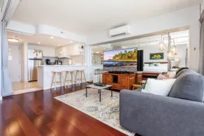 Waikiki Ocean & Sunset View Condo-free parking - Image 3