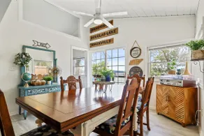 Cozy Lakefront Cottage with Mountain Views - Image 2