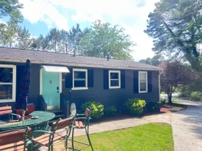 Private bungalow close to Stone Mountain Park. - Image 2