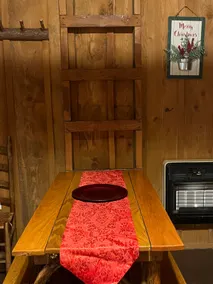 Hot tub! Cabin 104 - Rustic Retreat Cabins - Image 3