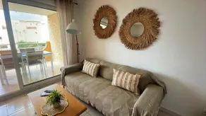 Apartment facing the sea, with swimming pool and parking - Image 5