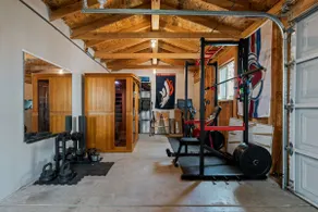 Group Retreat w/ Hot Tub, Gym, Sauna & Fire Pit - Image 2