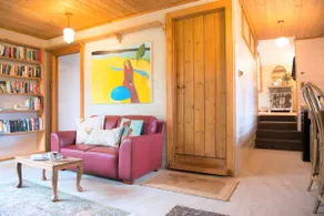 Adelaide Hills Camellia Cottage Wifi - Image 4