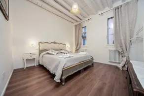 Neue Wohnung nur 5 Minuten von S. Marco Platz und Rialto - Image 3