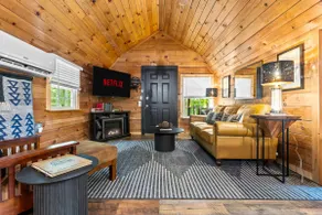 Romantic Cabin for 2 | Red River Gorge Getaway - Image 4
