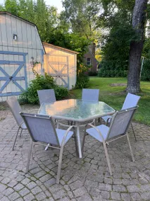 4 BDRM Lakeside Neighbours - Image 5