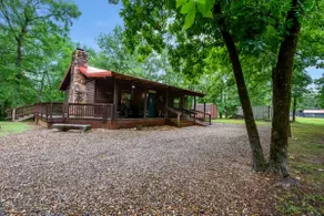 Red Fox Den | Hot Tub, Fire Pit, Creek & Pet-Friendly Broken Bow Cabin - Image 2